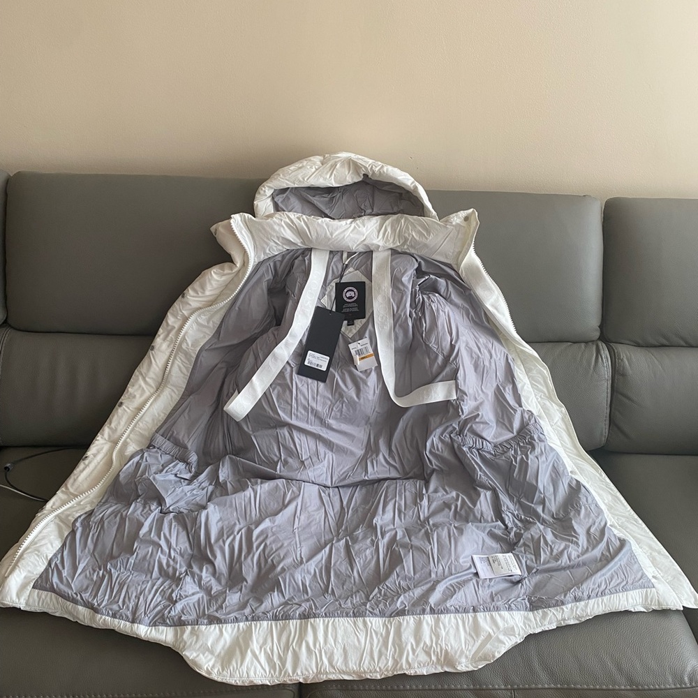 NWT Canada Goose Byward Hooded Down Parka/COAT/jacket limited edition Sz S/6-8 - Picture 14 of 16